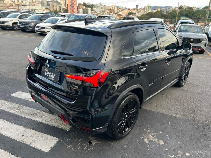 mitsubishi outlander 2.0 sport hpe 4x4 automatico 2022.