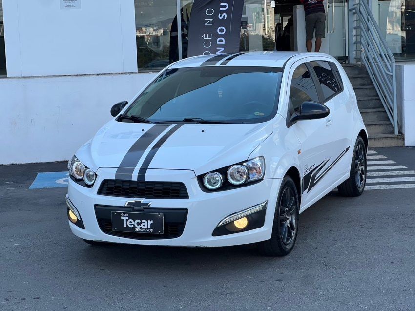 chevrolet sonic 1.6 ltz effect 16v flex 4p automatico 2014 chevrolet sonic 1.6 ltz effect 16v flex 4p automatico 2014
