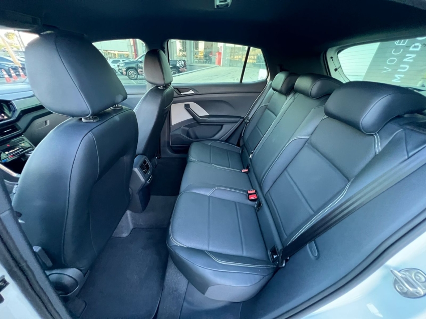 volkswagen t-cross highline 1.4 250 turbo tsi automatico 2023