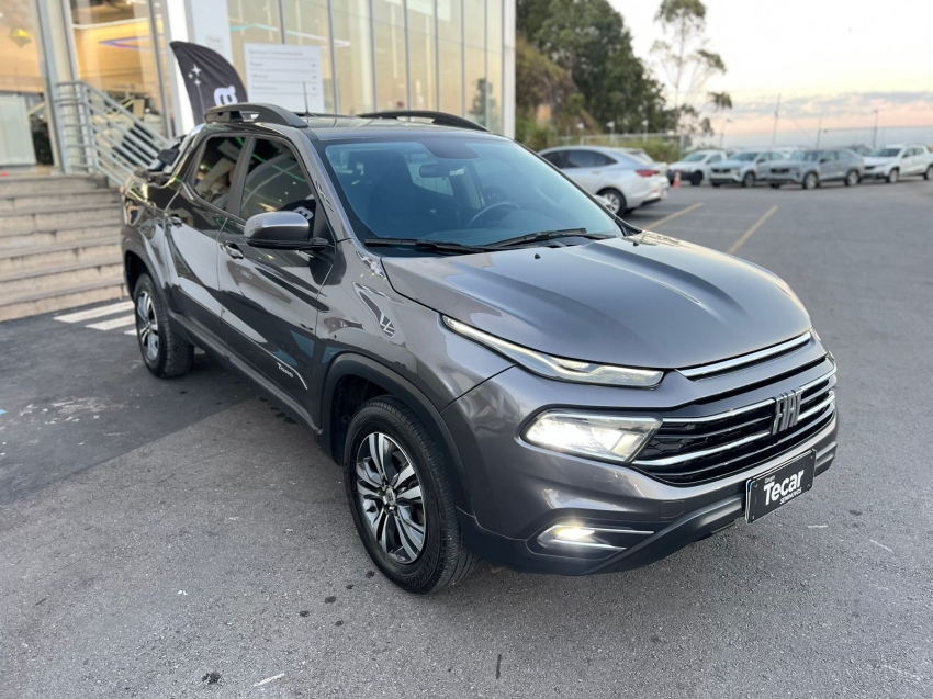 fiat toro freedom 2.0 16v 4x4 turbo diesel at9 automatico 2022