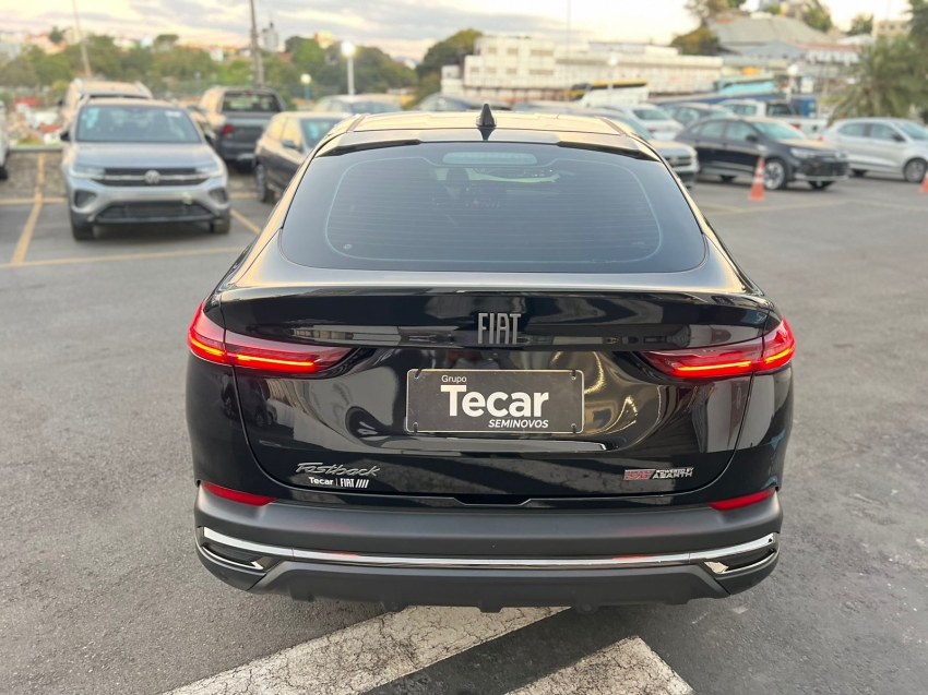 fiat fastback 1.3 turbo 270 flex limited edition at6 automatico 2023/2023