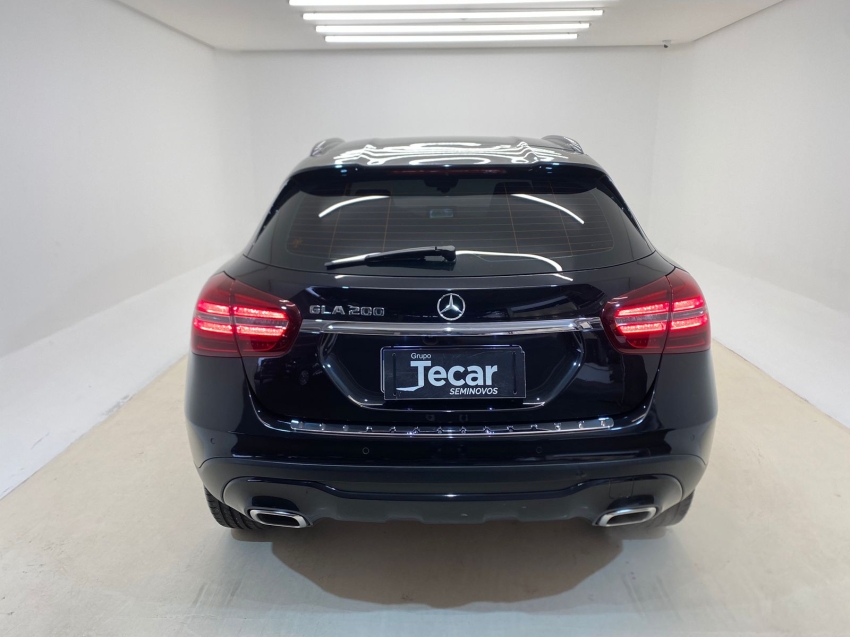 mercedes-benz gla 200 1.6 cgi flex night 7g-dct 4p automatico 2019