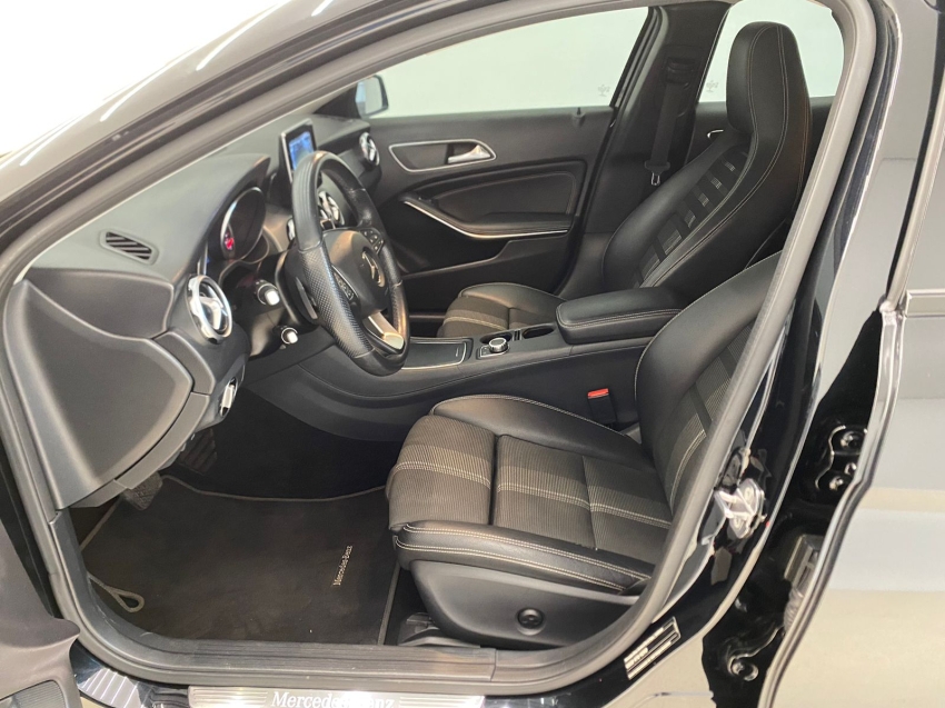 mercedes-benz gla 200 1.6 cgi flex night 7g-dct 4p automatico 2019