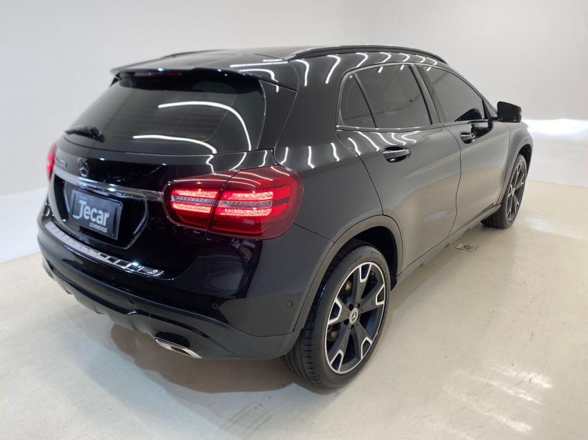 mercedes-benz gla 200 1.6 cgi flex night 7g-dct 4p automatico 2019