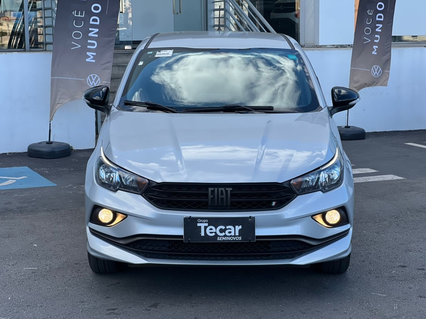 fiat cronos 1.3 firefly flex drive cvt 4p automatico 2025