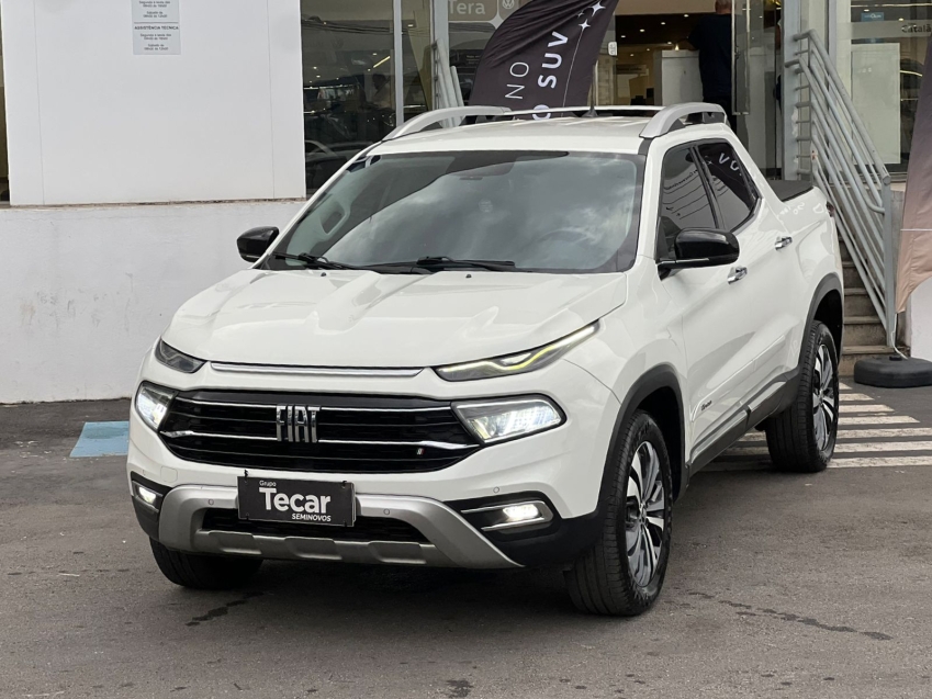 fiat toro 2.0 16v turbo diesel volcano 4wd at9 4p automatico 2022