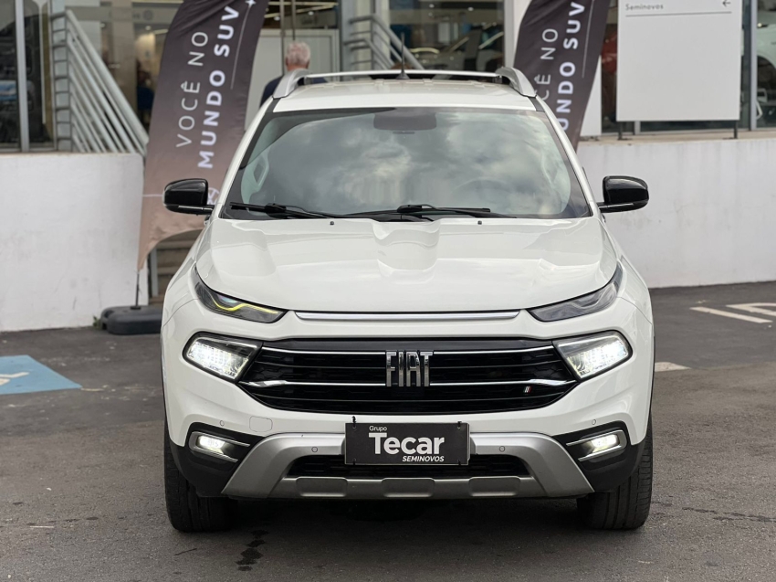 fiat toro 2.0 16v turbo diesel volcano 4wd at9 4p automatico 2022 fiat toro 2.0 16v turbo diesel volcano 4wd at9 4p automatico 2022