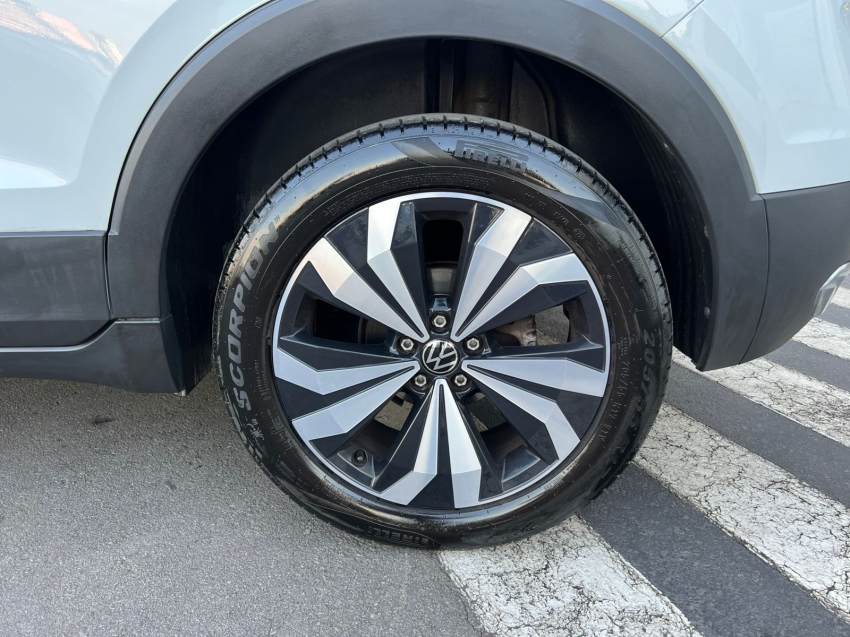 t-cross hg