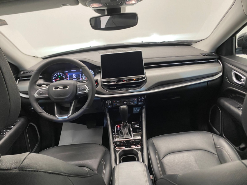 jeep compass longitude 1.3 t270 at6 turbo automatico  2023