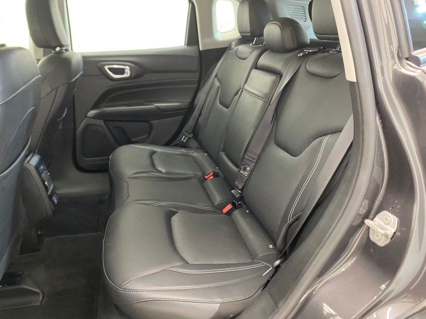 jeep compass longitude 1.3 t270 at6 turbo automatico  2023