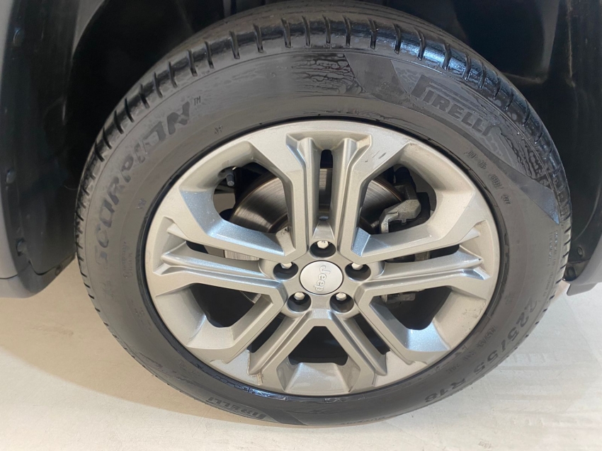 jeep compass longitude 1.3 t270 at6 turbo automatico  2023