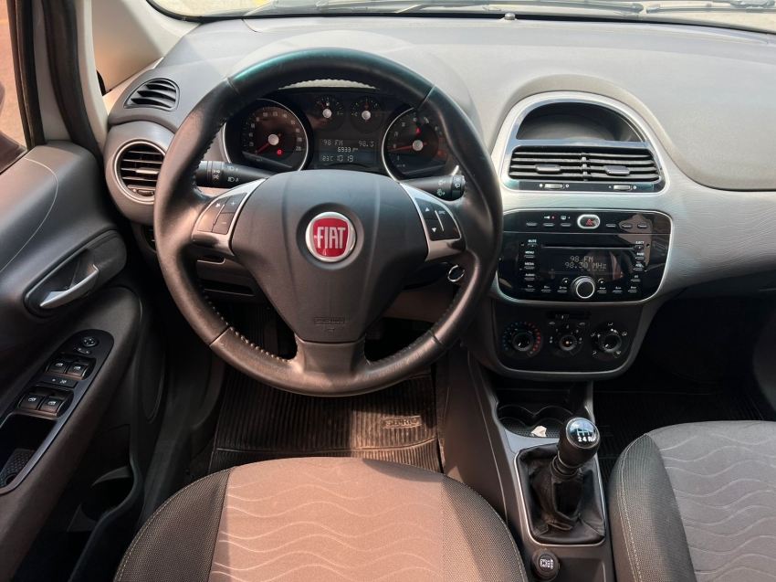 fiat punto attractive 1.4 flex manual 2015