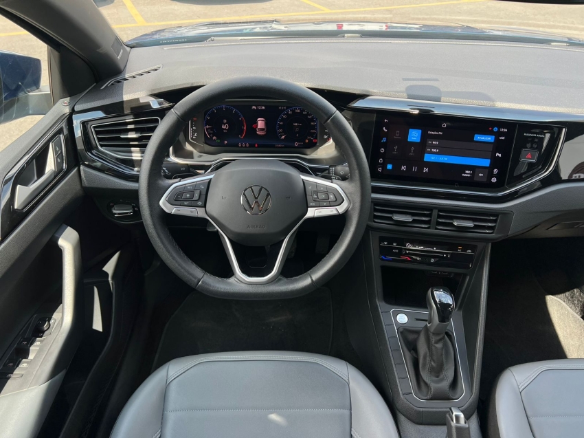 nivus highline 1.0 200 tsi turbo flex automatico 2023