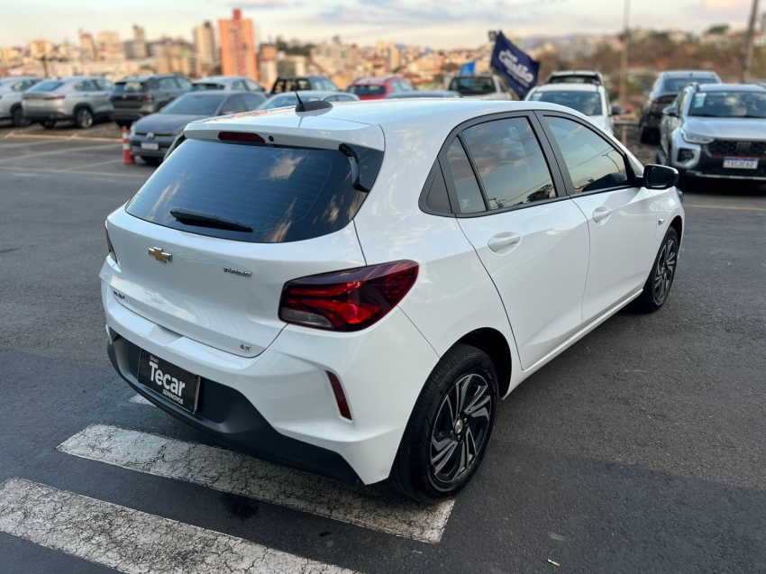 chevrolet onix lt turbo flex manual 2024