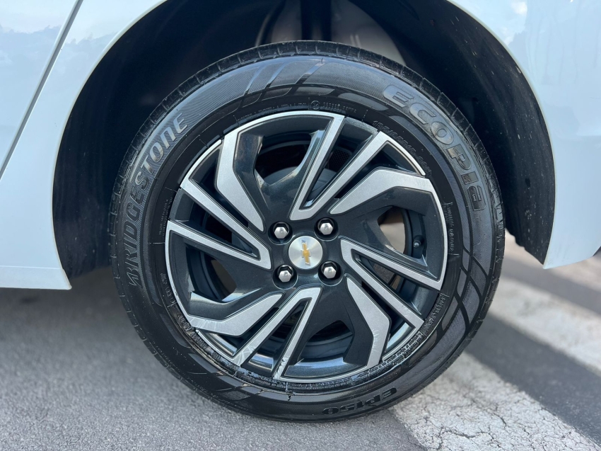 chevrolet onix lt turbo flex manual 2024