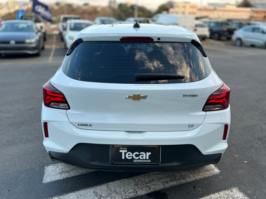 chevrolet onix lt turbo flex manual 2024