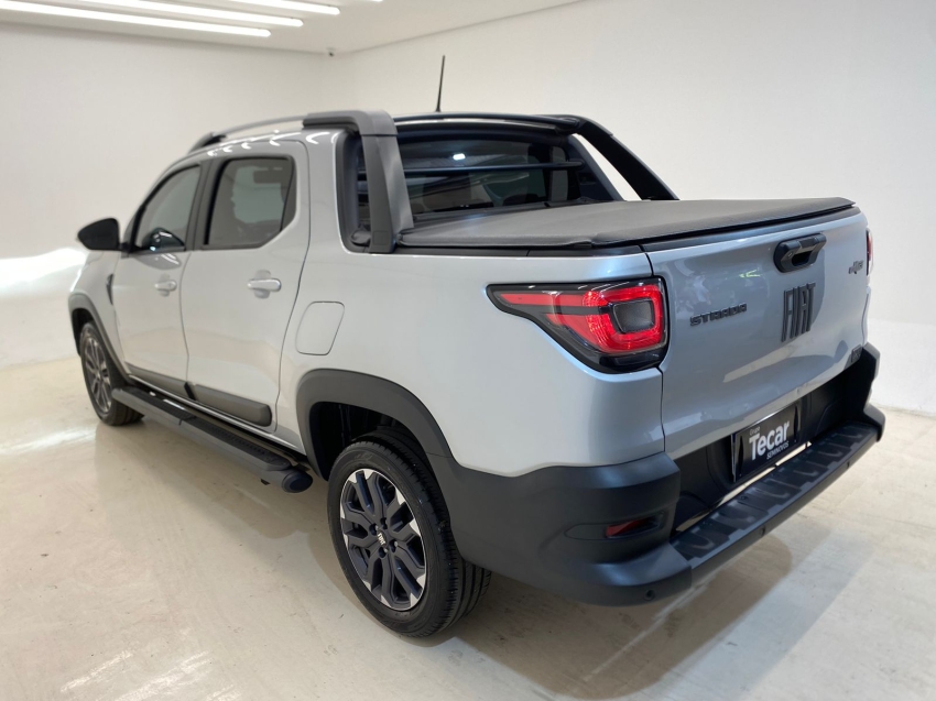 fiat strada  ultra 1.0 turbo 200 flex automatico 2025