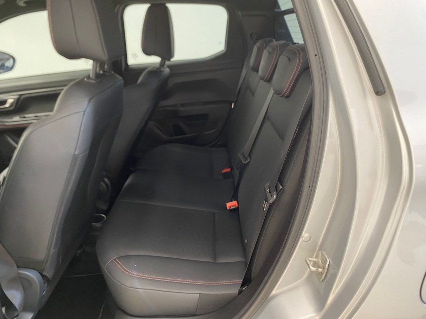 fiat strada  ultra 1.0 turbo 200 flex automatico 2025