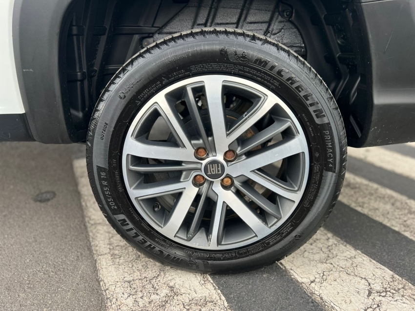 fiat strada volcano cabine dupla 1.3 firefly flex manual 2021/2021