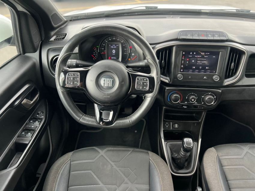 fiat strada volcano cabine dupla 1.3 firefly flex manual 2021/2021