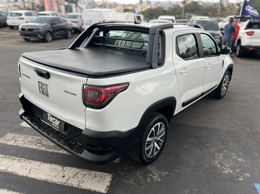fiat strada volcano cabine dupla 1.3 firefly flex manual 2021/2021