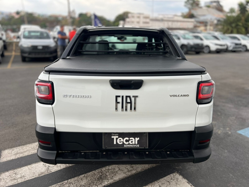 fiat strada volcano cabine dupla 1.3 firefly flex manual 2021/2021