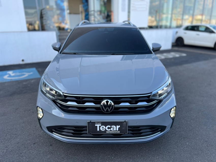 volkswagen nivus highiline 1.0 200 turbo tsi flex automatico 2023
