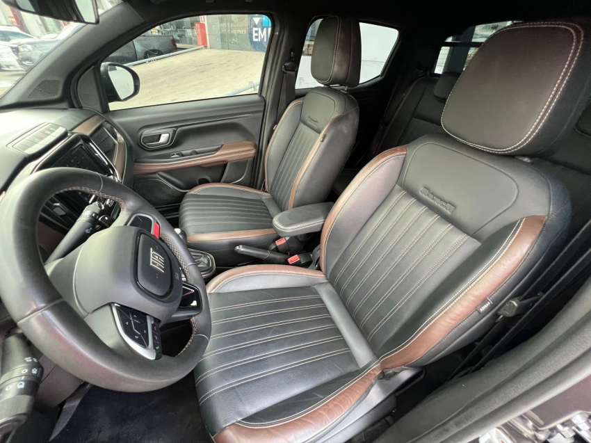 fiat strada ranch  cabine dupla 1.0 turbo 200 flex automatico 2024