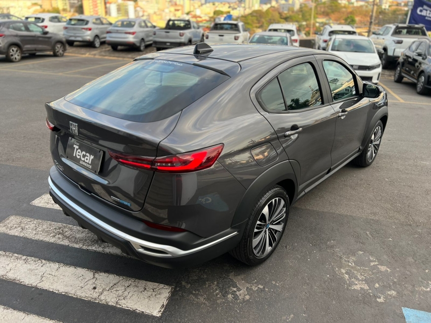 fiat fastback 1.0 turbo 200 hybrid  audace automatico 2025