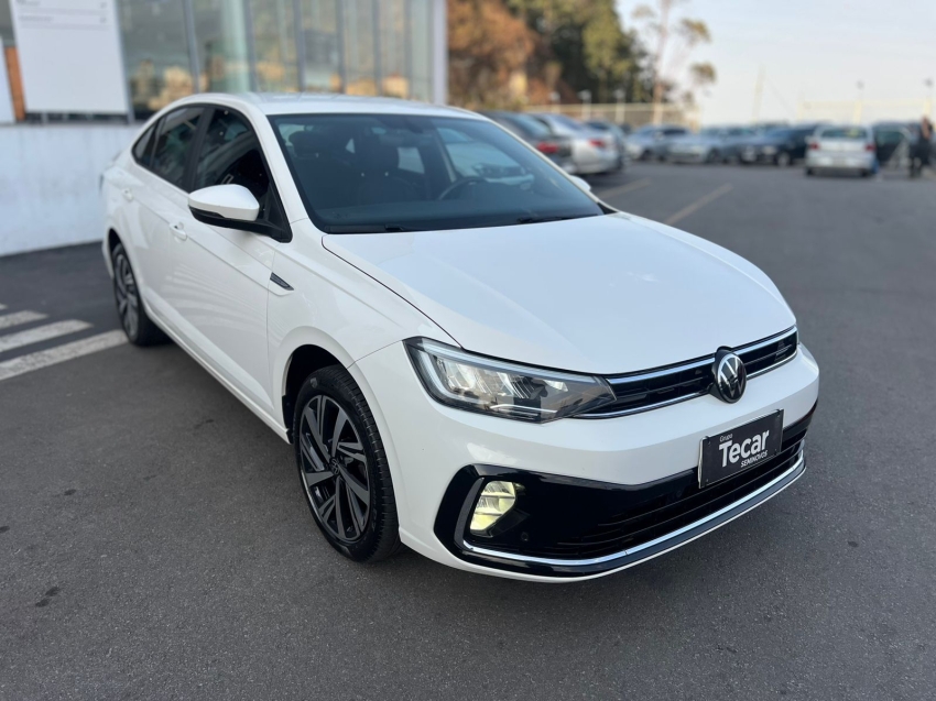 volkswagen virtus highline 1.0 200 turbo tsi automatico 2024