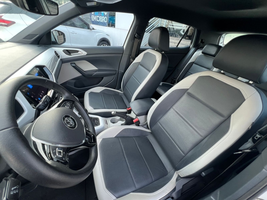 volkswagen t-cross  highline 1.4 250 turbo tsi automatico3