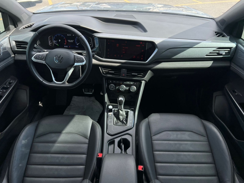 taos highline 1.4 turbo 250 tsi flex automatico 2022/20222