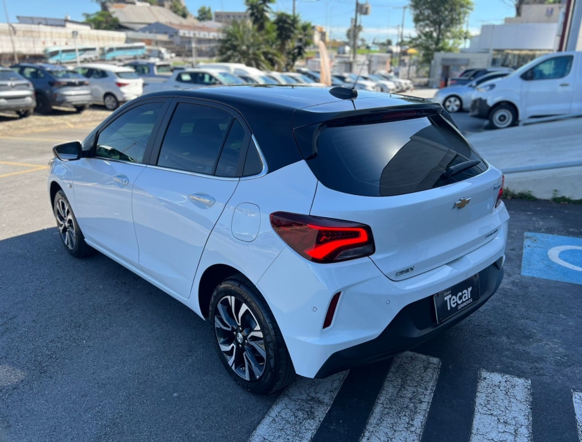 chevrolet onix hatch premier 2 1.0 turbo flex automatico 202511