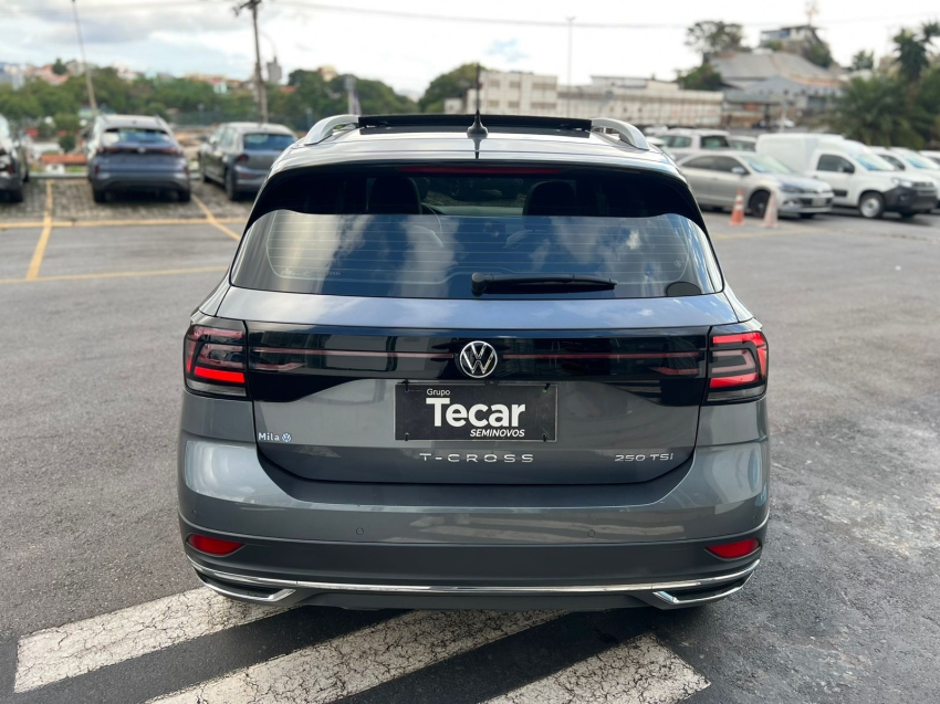 volkswagen t-cross highline 1.4 turbo 250 tsi automatico 2022/202212
