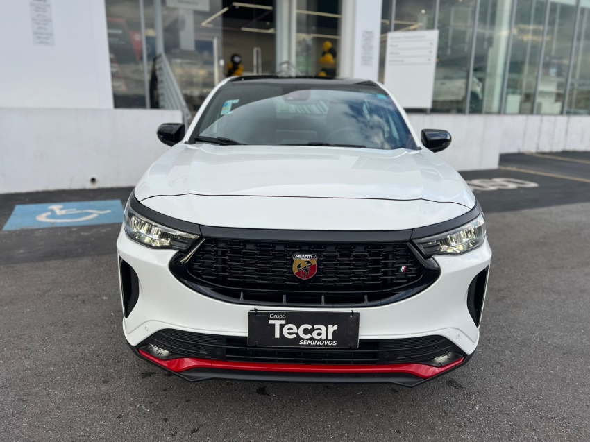 fiat fastback abarth 1.3 turbo 270 flex automatico 20251