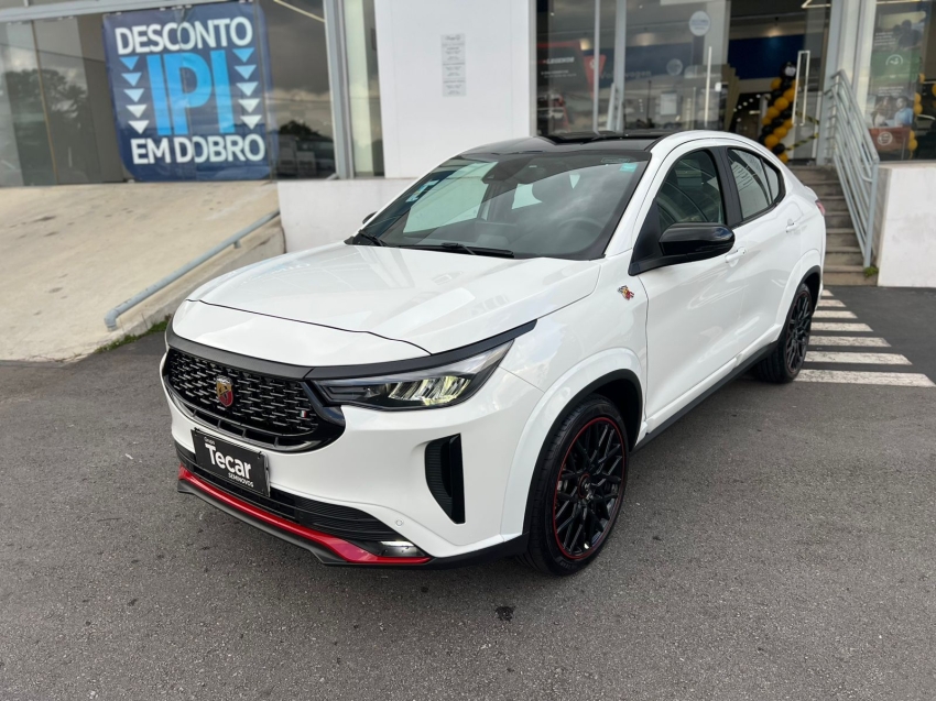 fiat fastback abarth 1.3 turbo 270 flex automatico 2025