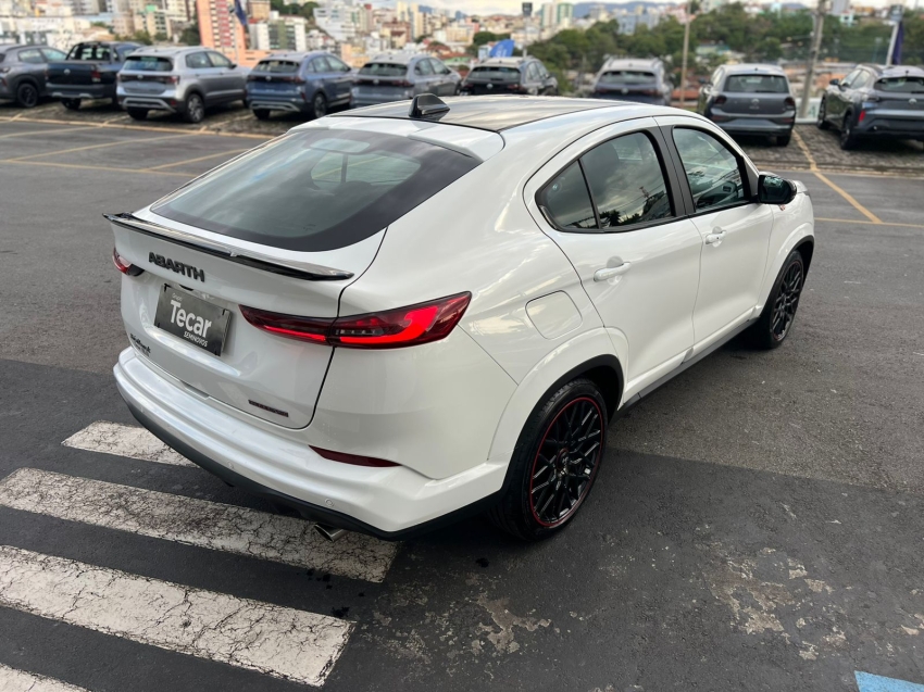 fiat fastback abarth 1.3 turbo 270 flex automatico 20256