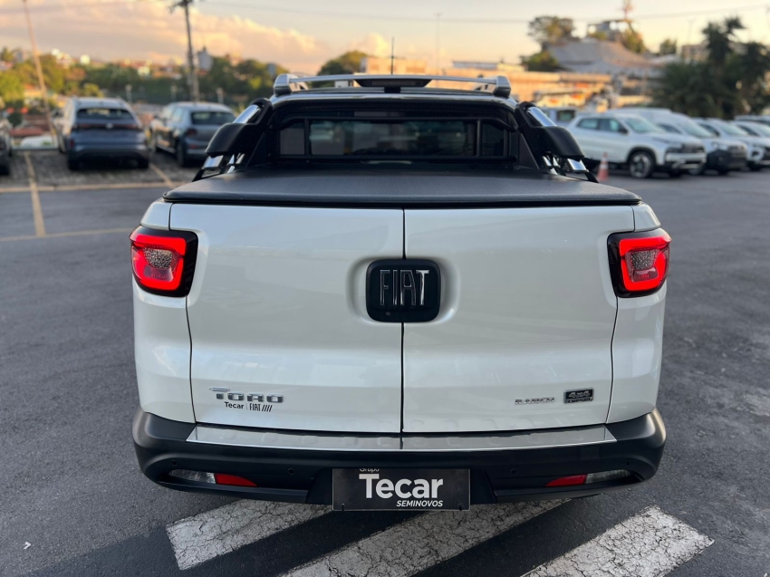 fiat toro ranch 2.0 turbo  diesel 4x4 at9 automatico 20247