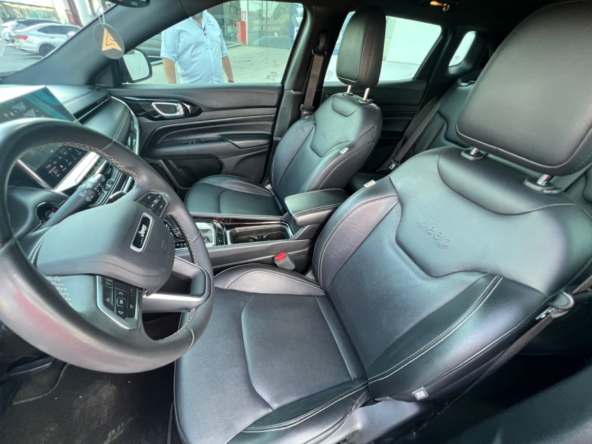 jeep compass longitude 1.3 turbo t270  flex at6 atomatico 20224