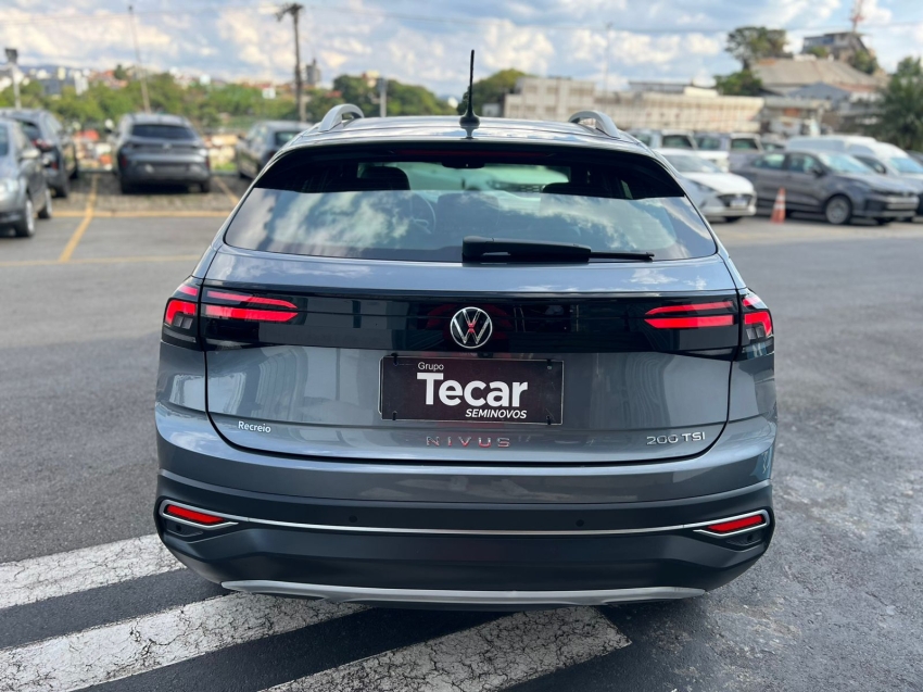 volkswagen nivus highline 1.0  turbo 200 tsi flex automatico 20239