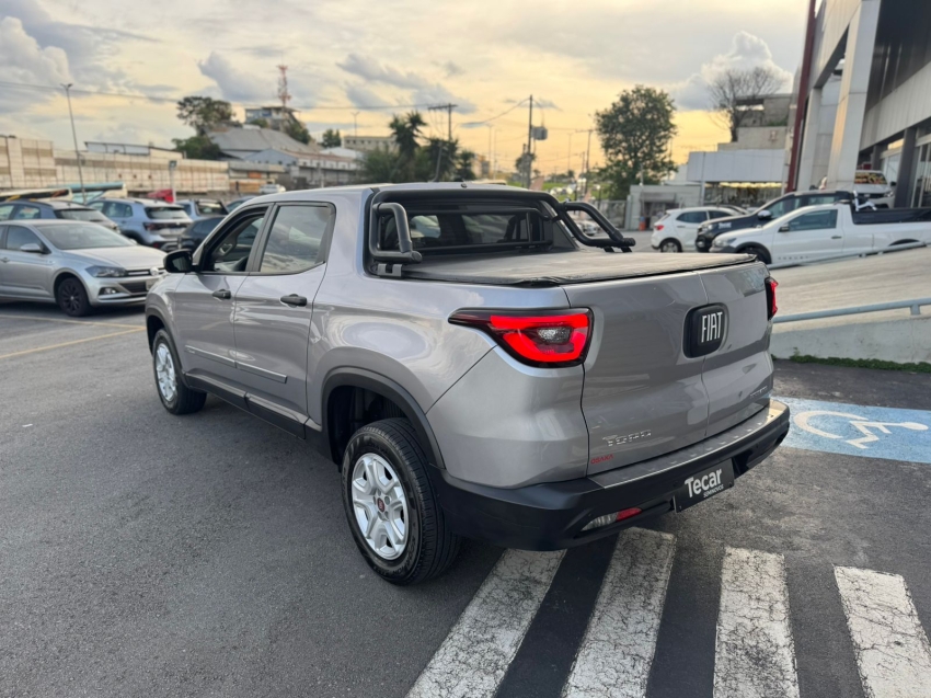 fiat toro endurence 1.8 16v flex at6 automatico 2021/20219