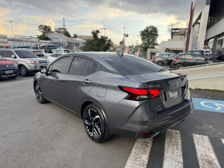 nissan versa 1.6 16v flex exclusive automatico 20246