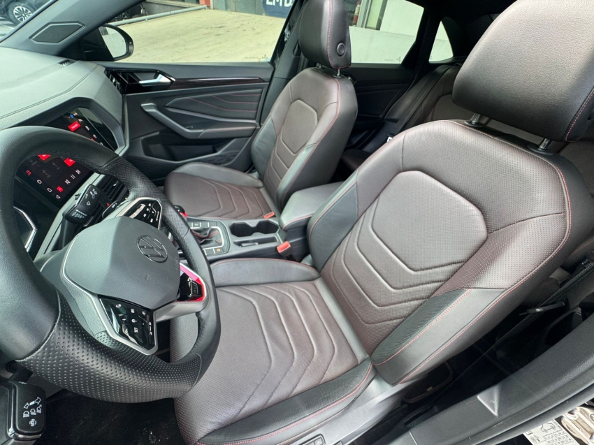 volkwagen jetta gli 2.0 350 turbo tsi automatico 2023/20235