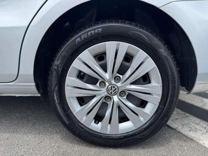 volkswagen voyage 1.0 mpi 12v flex manual 20237