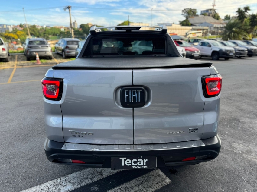 fiat toro volcano flex 1.3 turbo 270 at6 automatico  2022/202210