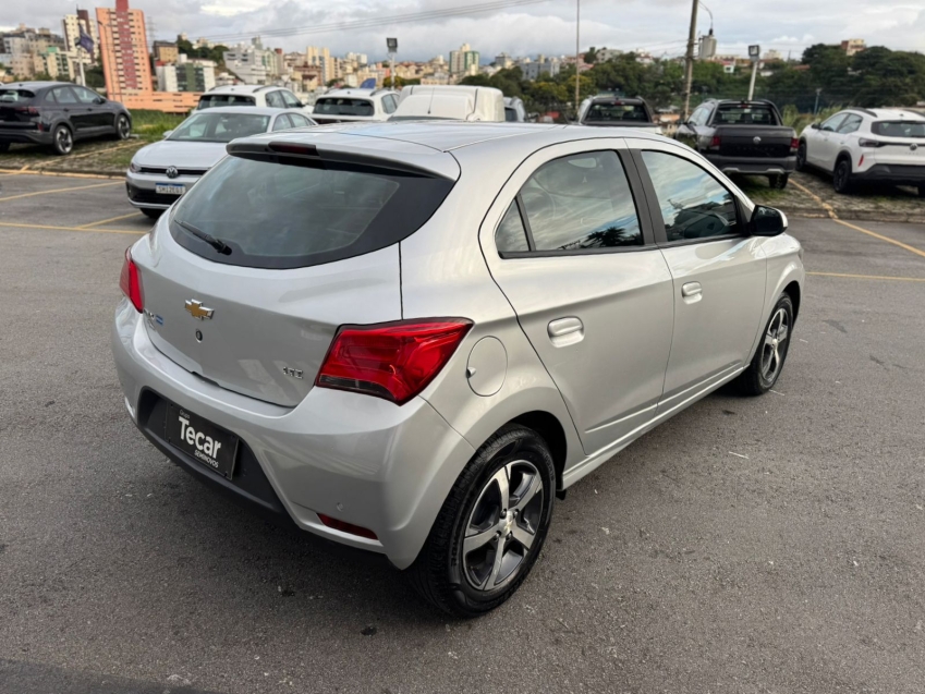 chevrolet onix 1.4 ltz mpfi 8v flex automatico 201810