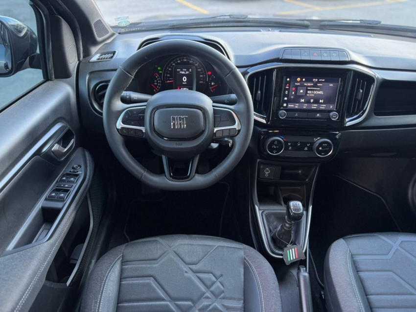 fiat strada volcano cabine dupla 1.3 flex manual 20243