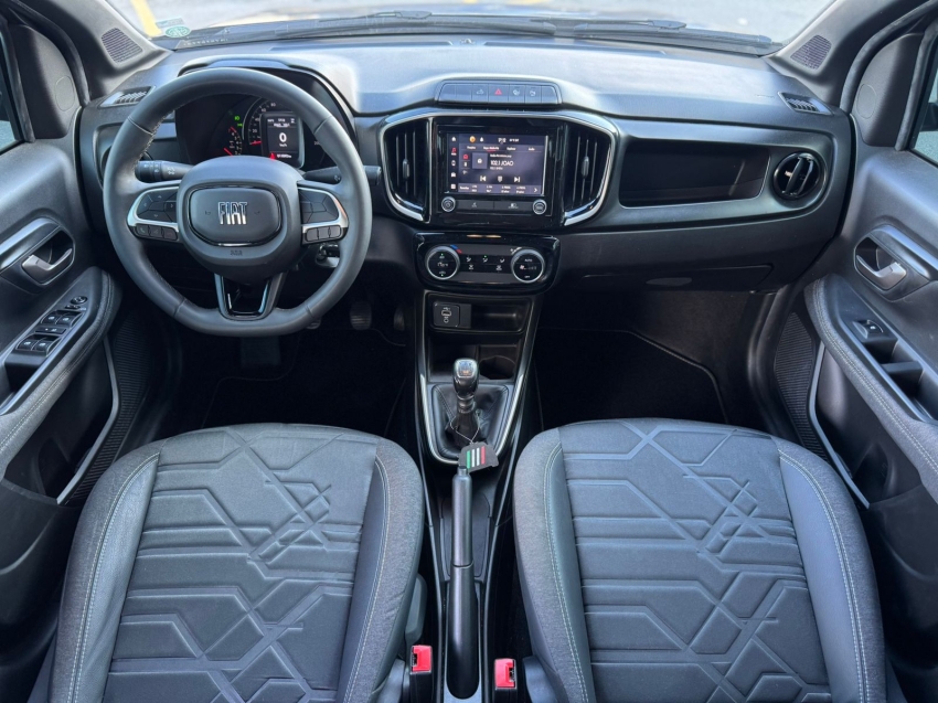 fiat strada volcano cabine dupla 1.3 flex manual 202410