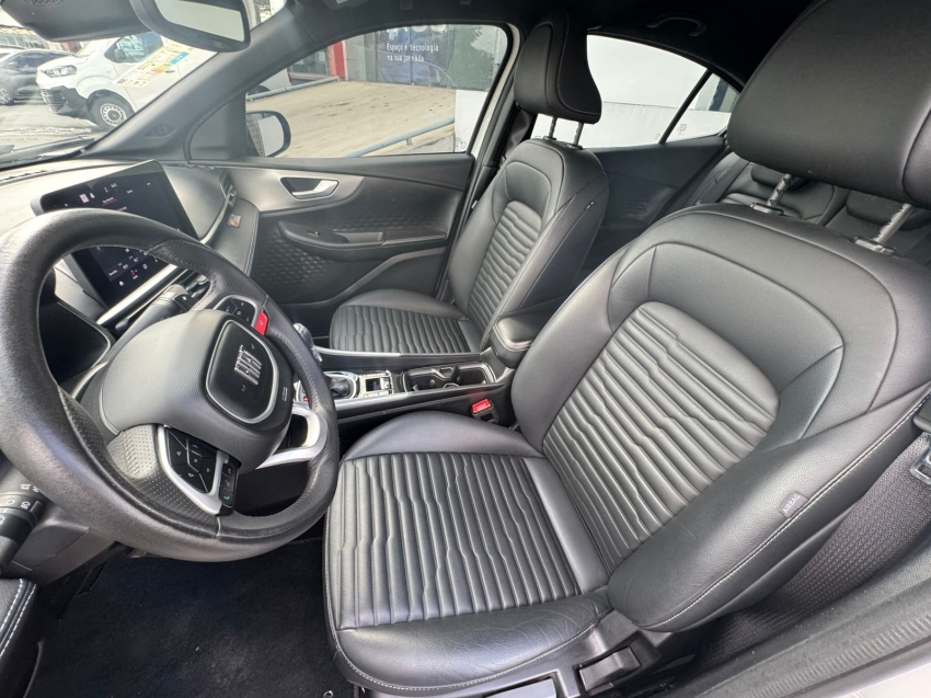 fiat fastback  limited edition 1.3 turbo 270 flex automatico 20244