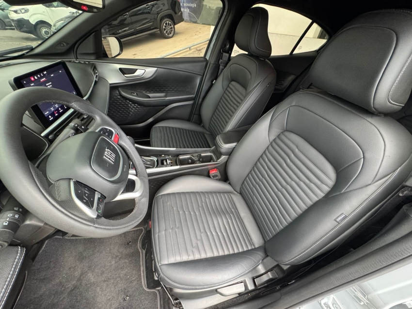 fiat fastback hybrid impetus 1.0 turbo 200 automatico5